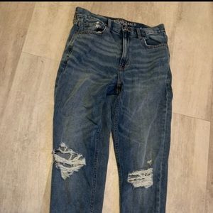 American eagle size 2 mom jeans